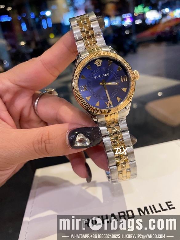 Replica Versace 36mm 10nms49 Watch