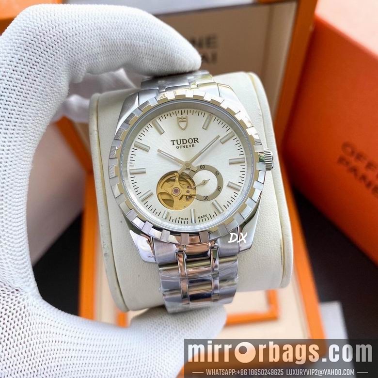 Replica Tudor 41x11mm 2nms52 Watch