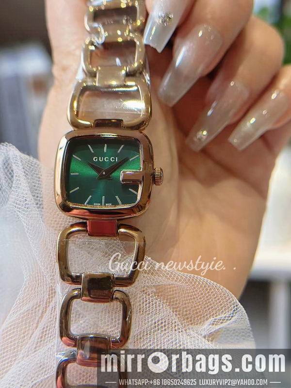 Replica Gucci 24X22.4mm 101433 Watch