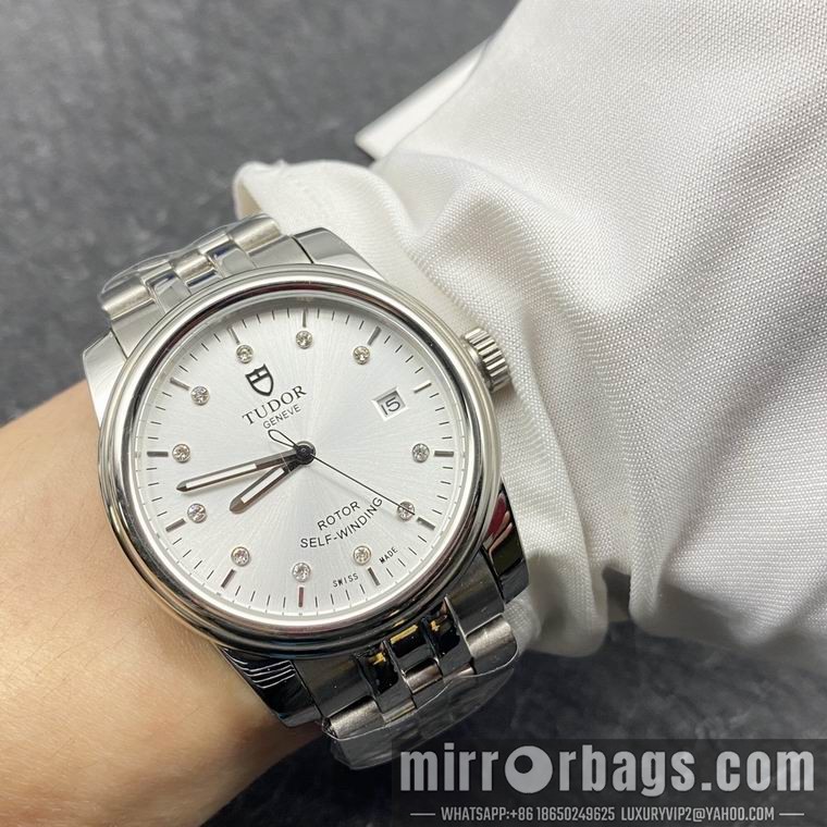 Replica Tudor men 40mm M07 Watch