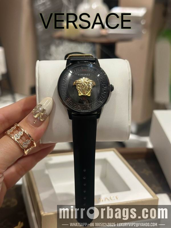 Replica Versace 38mm 1228114 Watch
