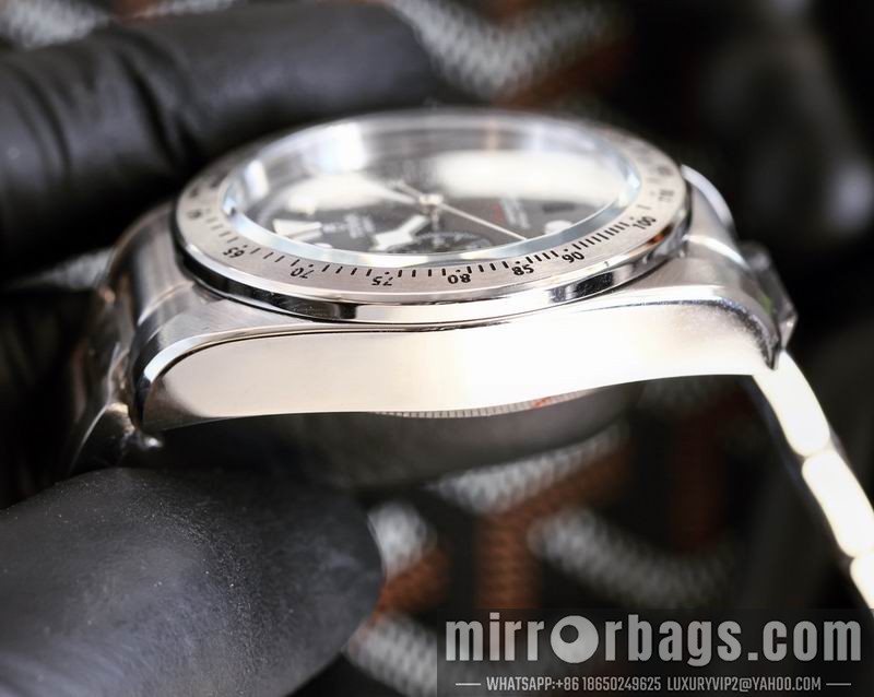 Replica Tudor 42mm 071414 Watch