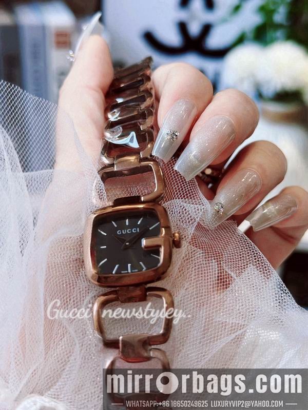 Replica Gucci 24X22.4mm 101433 Watch