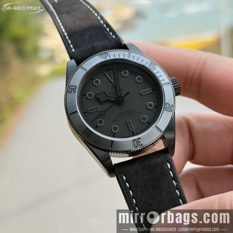Replica Tudor 41mm 041604 Watch