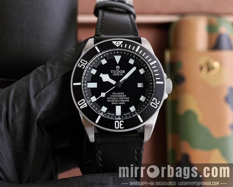 Replica Tudor 42mm 071437 Watch