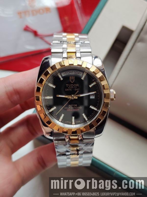 Replica Tudor watch 072432 Watch