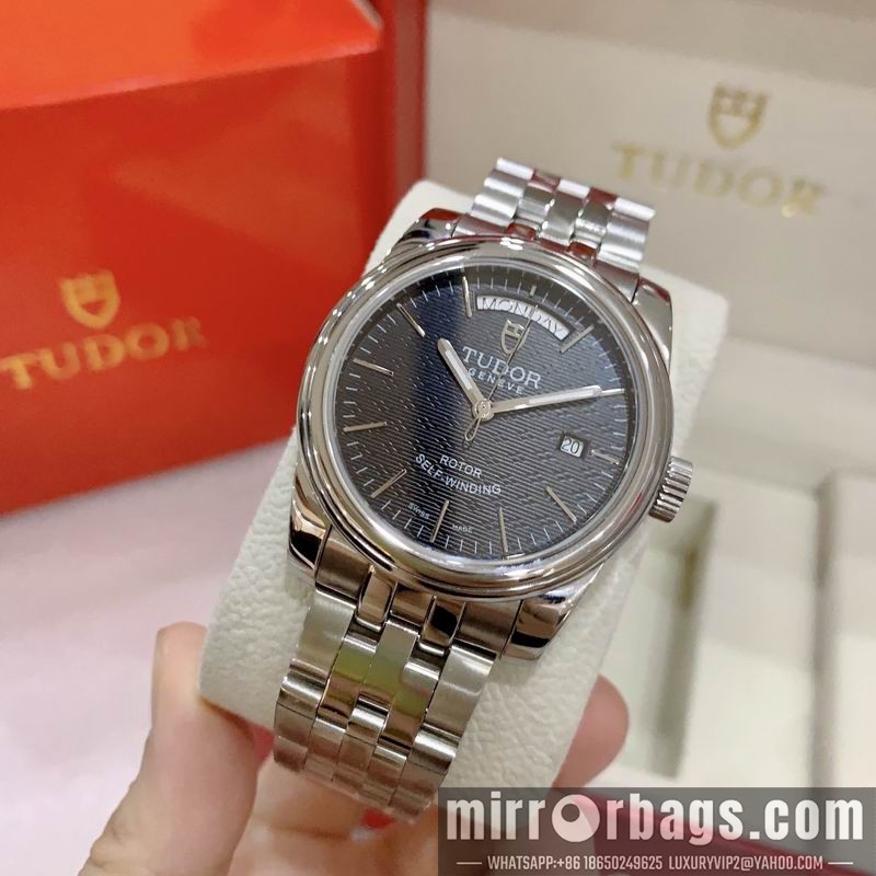 Replica Tudor 39mm 072441 Watch