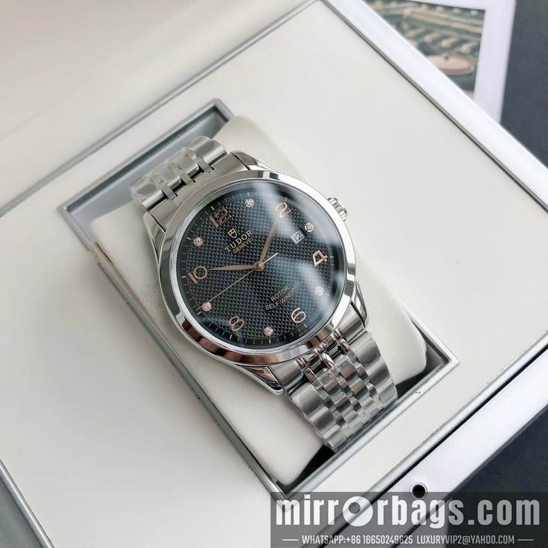 Replica Tudor men watch 110402 Watch