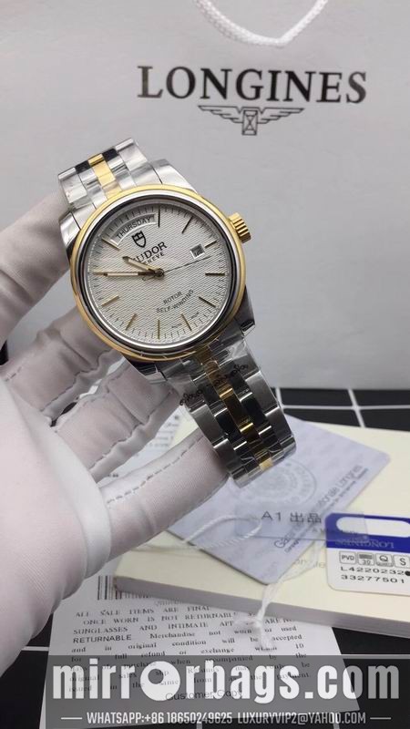 Replica Tudor watch 072437 Watch