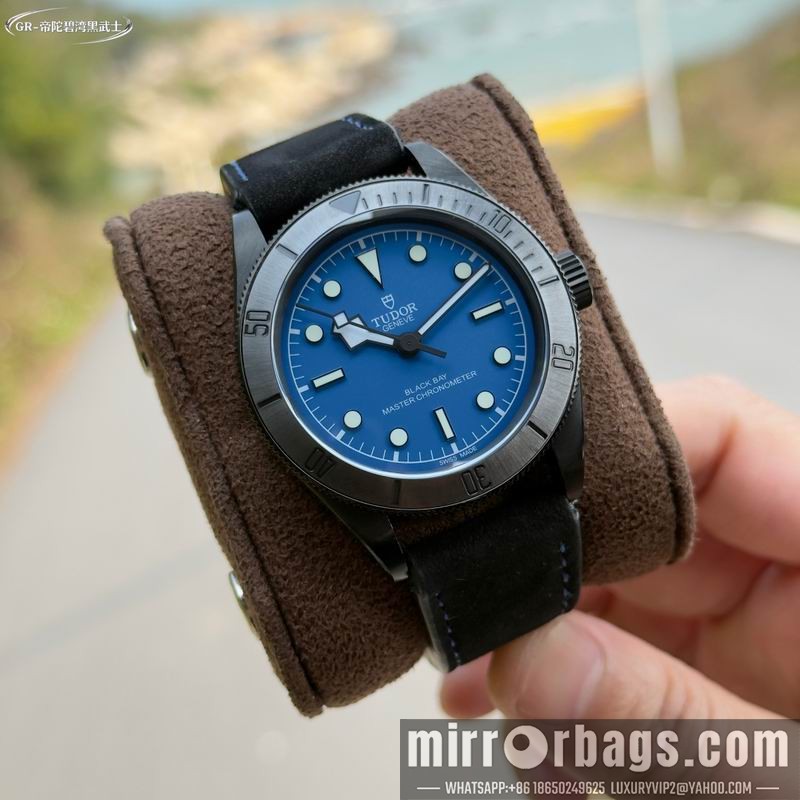 Replica Tudor 41mm 041605 Watch
