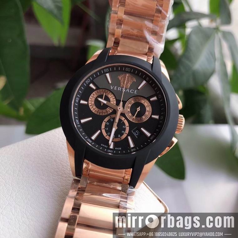 Replica Versace men 42mm M06 Watch