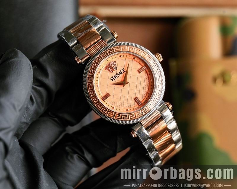 Replica Versace woman watch 122823 Watch