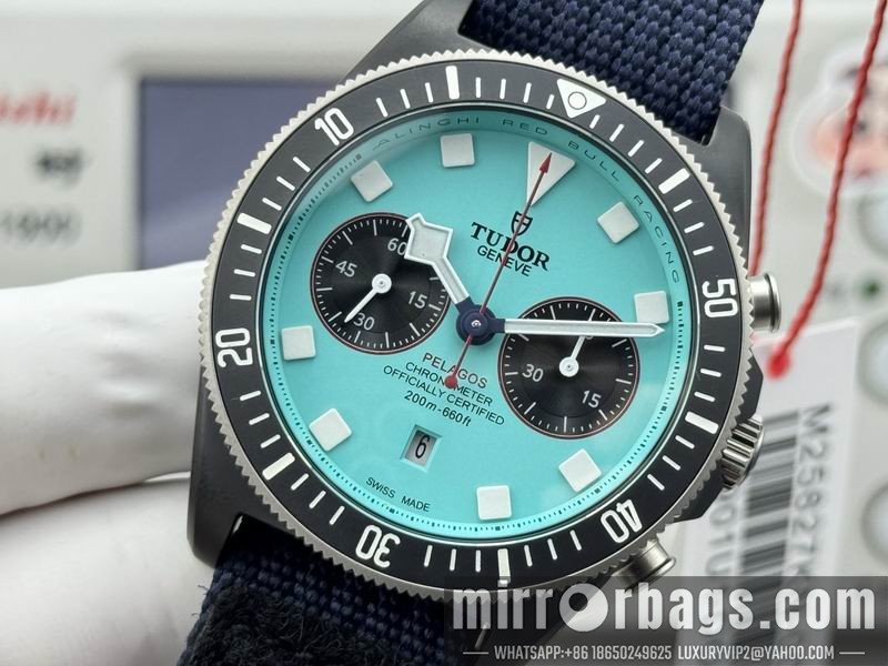 Replica Tudor 43mm 010531 Watch