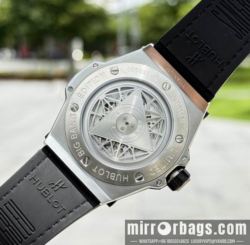 Replica Hublot 45mm 080438 Watch