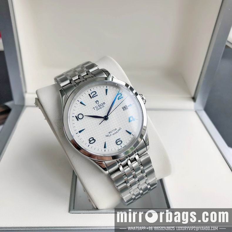 Replica Tudor men watch 110401 Watch