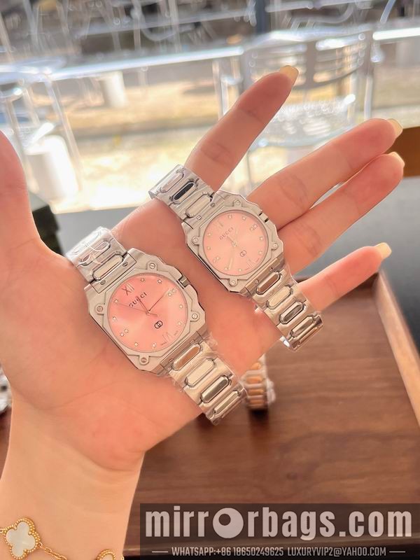 Replica Gucci man36mm woman30mm 071010 Watch