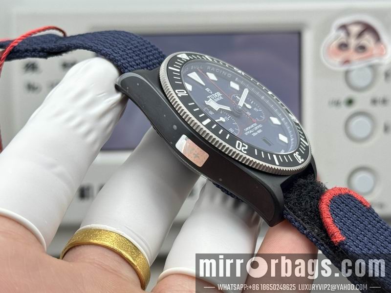 Replica Tudor 43mm 010531 Watch