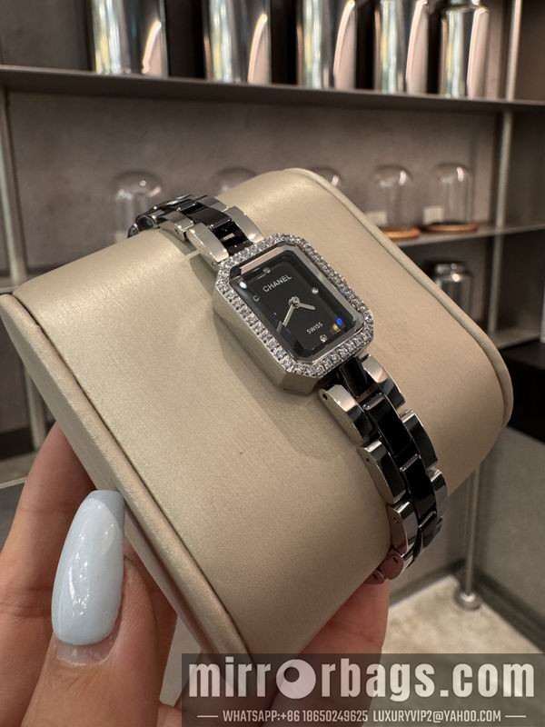 Replica Chanel 21X26mm 101440 Watch