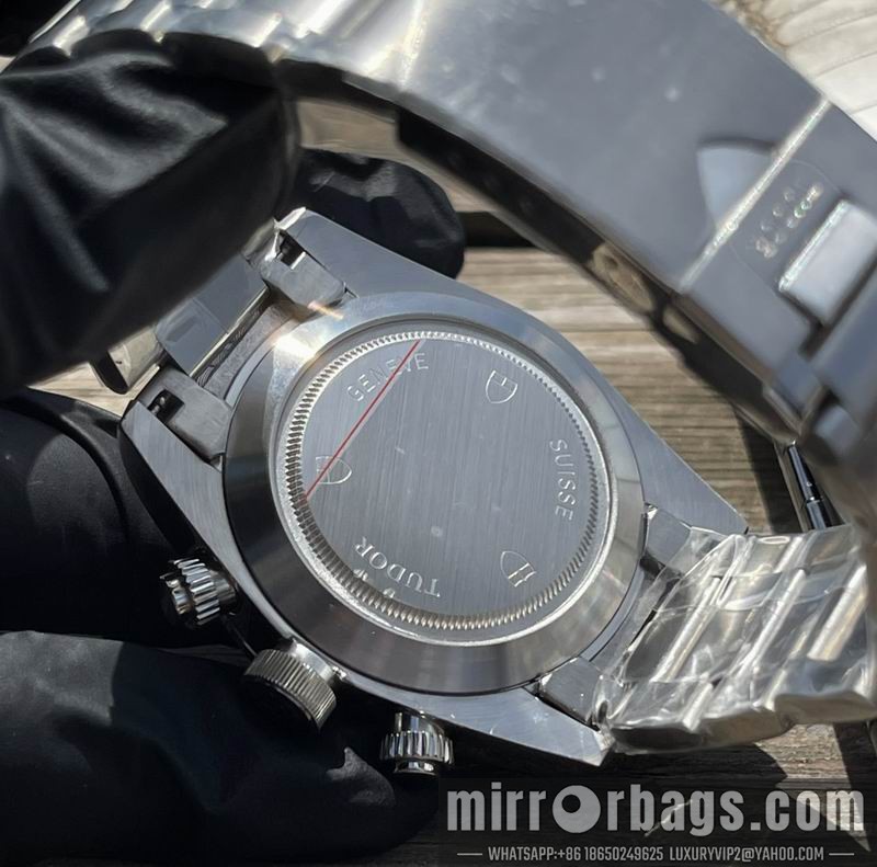 Replica Tudor 42mm 111428 Watch