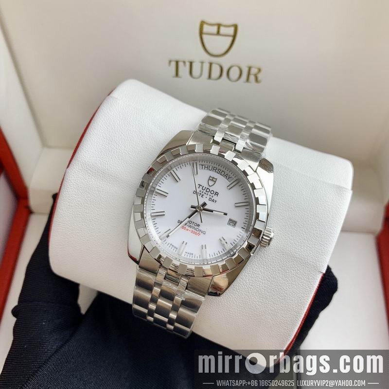 Replica Tudor watch 072432 Watch