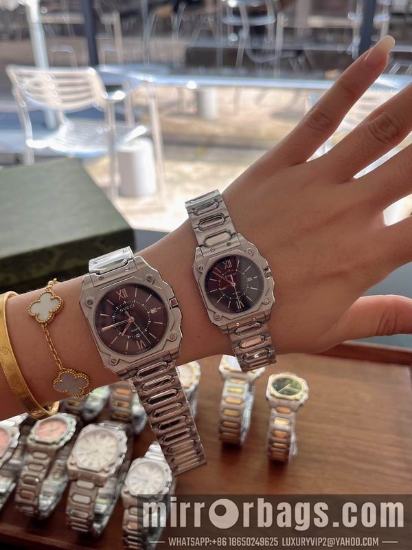Replica Gucci man36mm woman30mm 071010 Watch