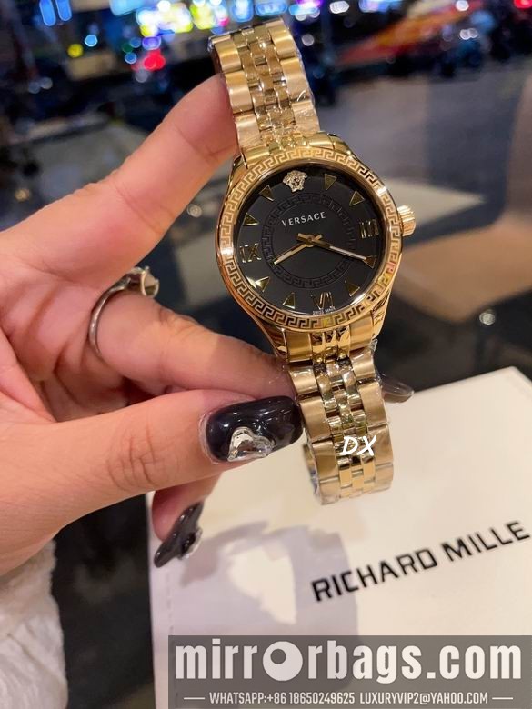 Replica Versace 36mm 10nms49 Watch