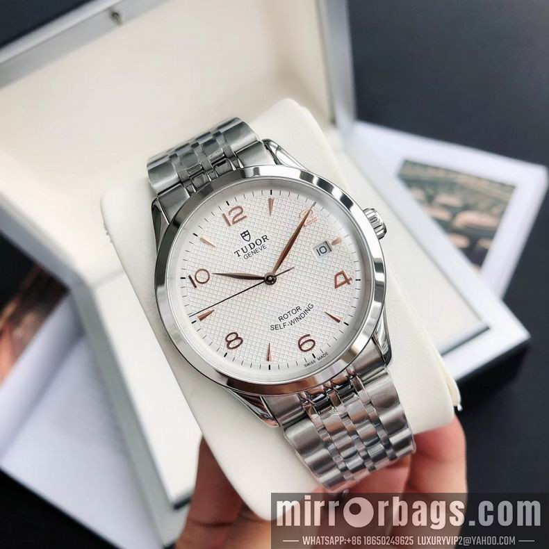 Replica Tudor men watch 110403 Watch