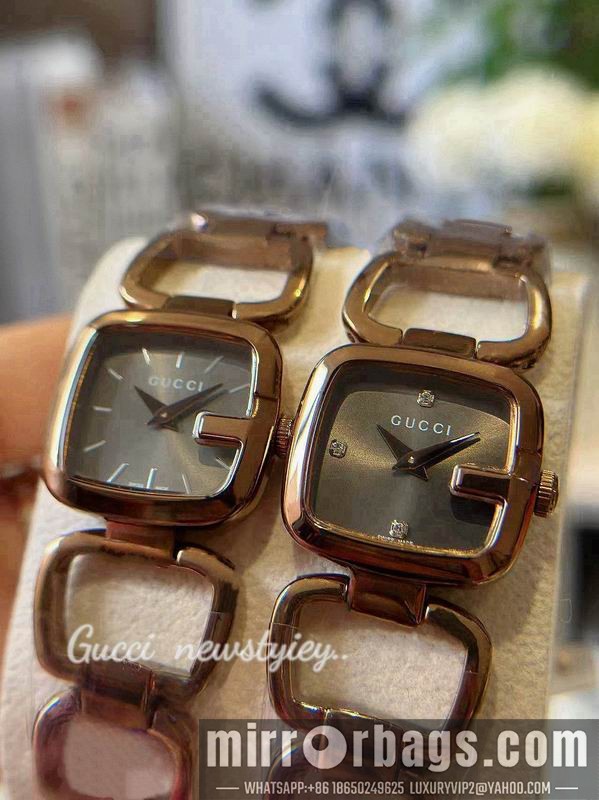 Replica Gucci 24X22.4mm 101433 Watch