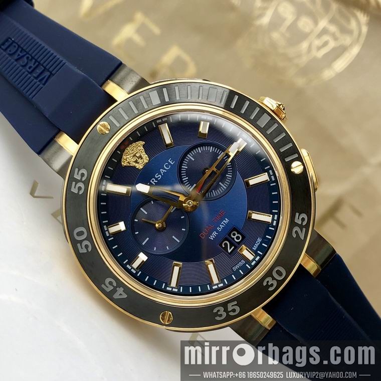 Replica Versace men 44mm M05 Watch