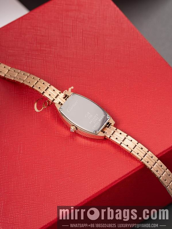 Replica Cartier 23X30mm 040917 Watch