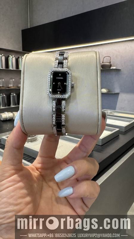 Replica Chanel 21X26mm 101440 Watch