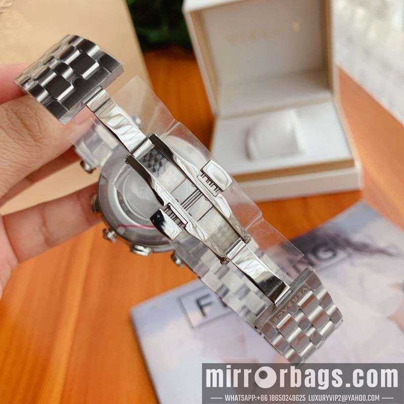 Replica Versace 45mm 112022 Watch