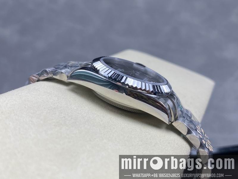 Replica Rolex 31mm 102304 Watch