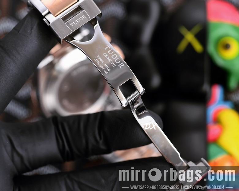 Replica Tudor 42mm 2nms62 Watch