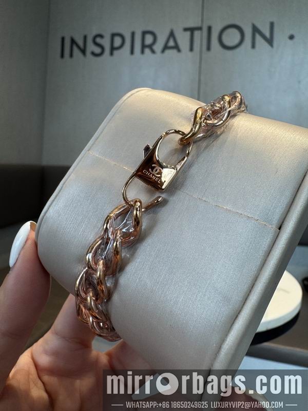 Replica Chanel 21X26mm 101502 Watch