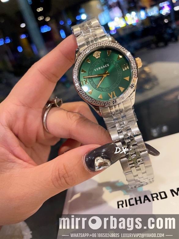 Replica Versace 36mm 10nms49 Watch