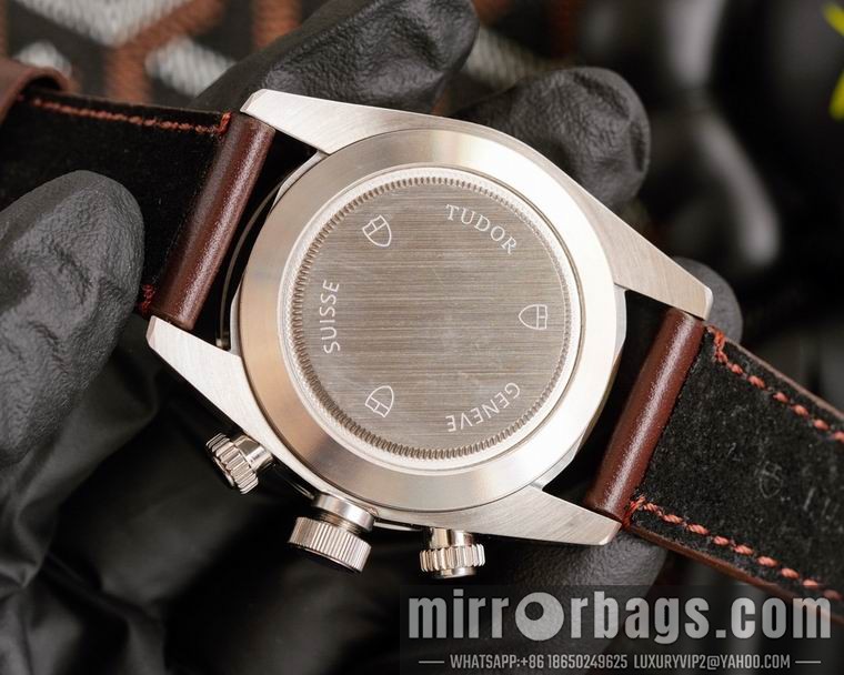 Replica Tudor men 42mm M09 Watch