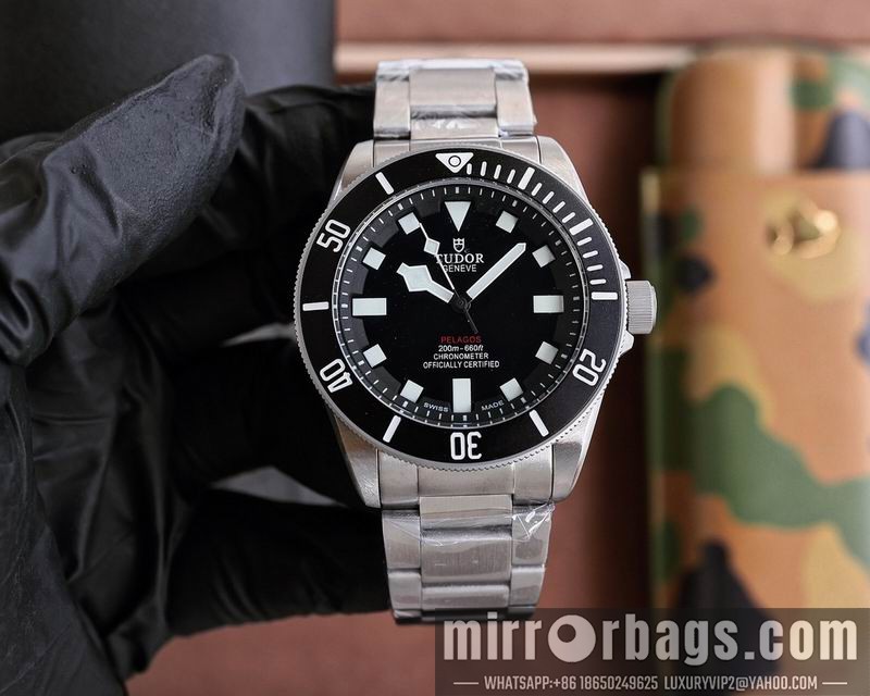 Replica Tudor 42mm 071435 Watch