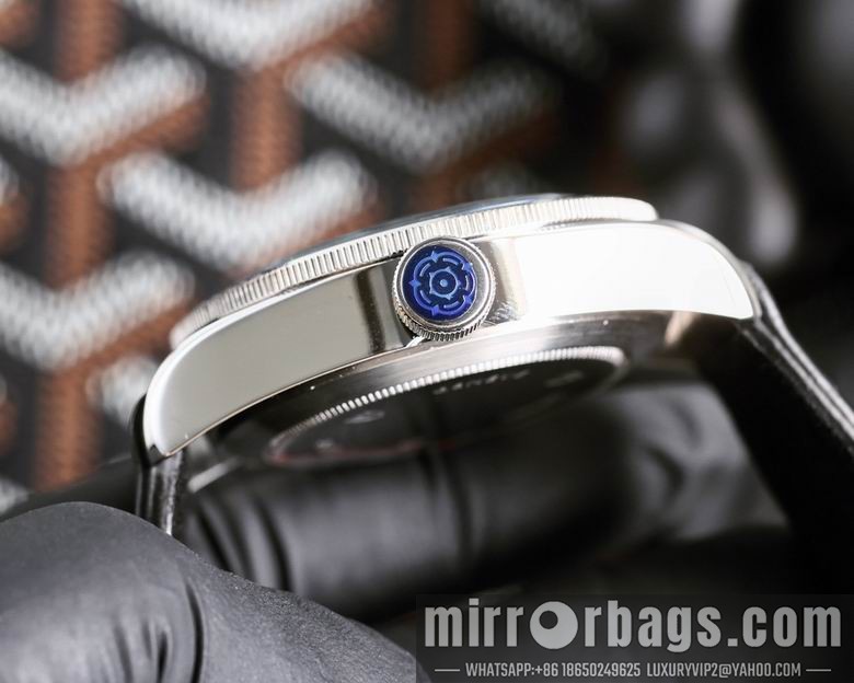 Replica Tudor men 42mm M12 Watch