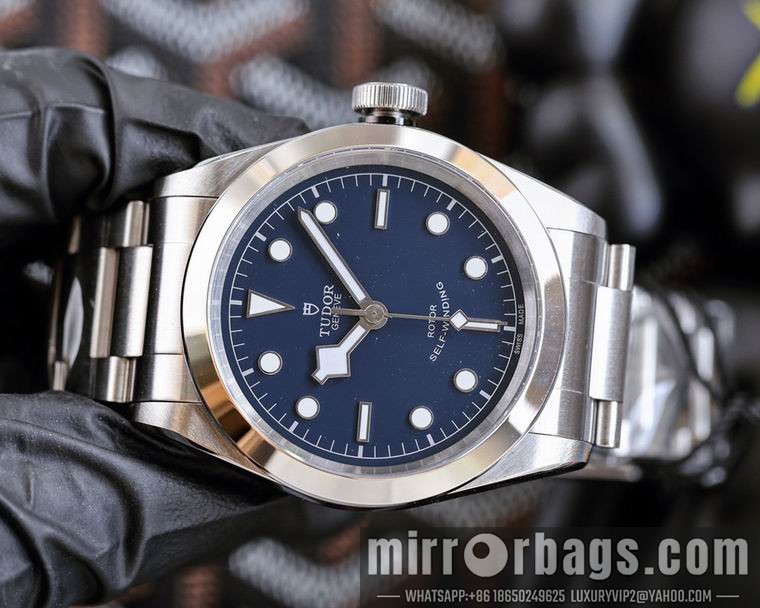 Replica Tudor men 41mm M04 Watch