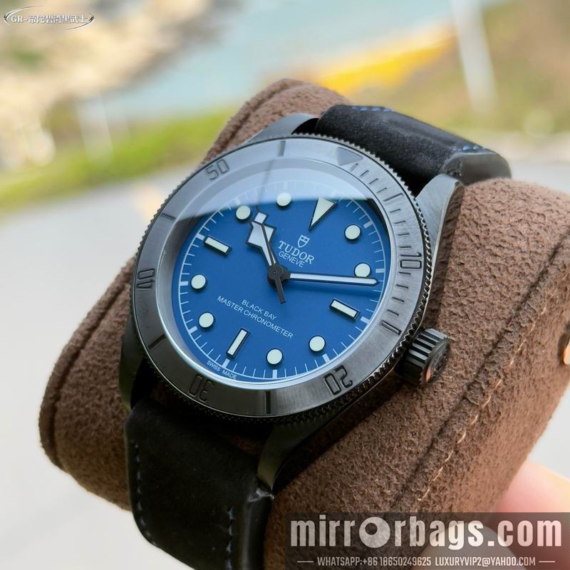 Replica Tudor 41mm 041605 Watch