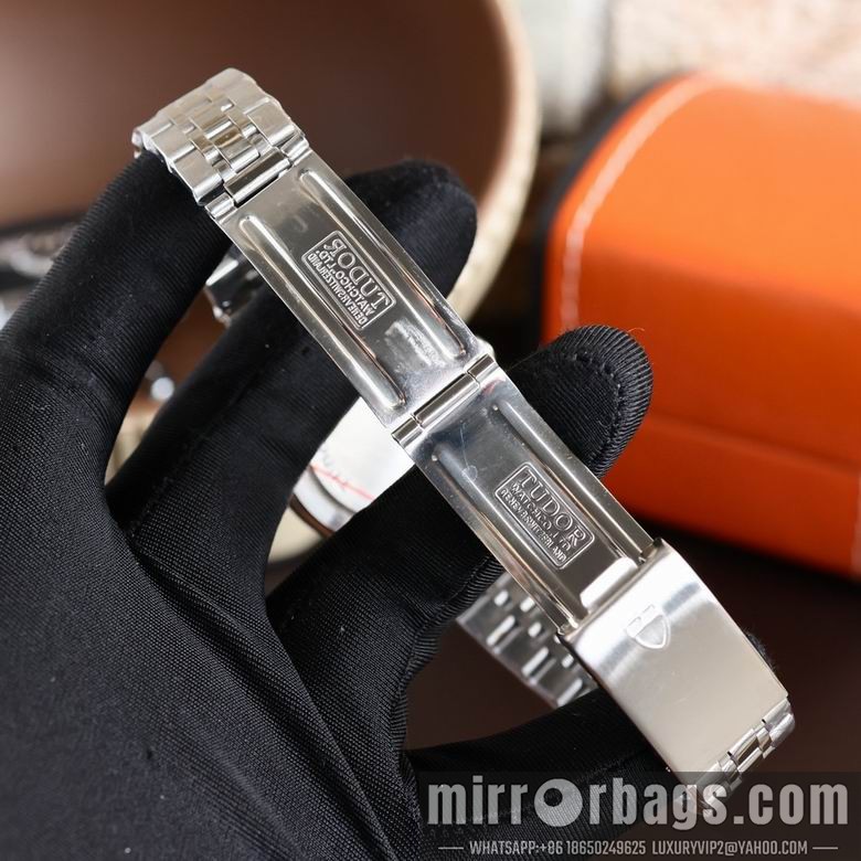 Replica Tudor men 36X11mm M15 Watch