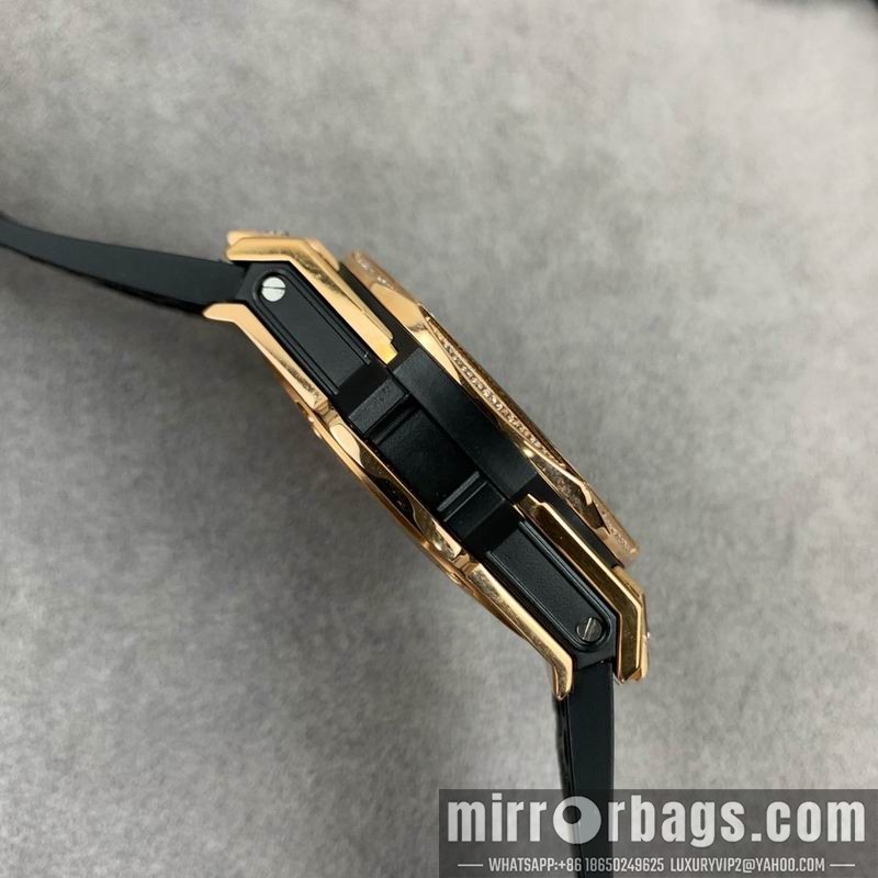 Replica Hublot 42mm 080718 Watch