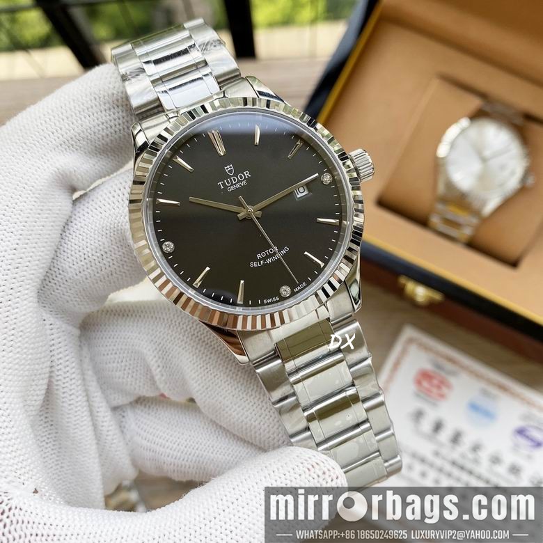 Replica Tudor 2nms57 Watch