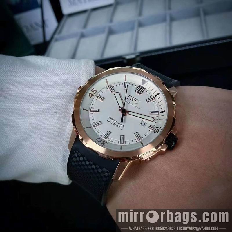Replica IWC 43mm 082222 Watch
