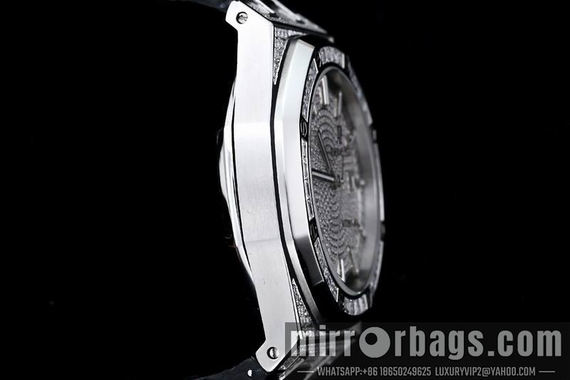 Replica AP 40mm 110923 Watch