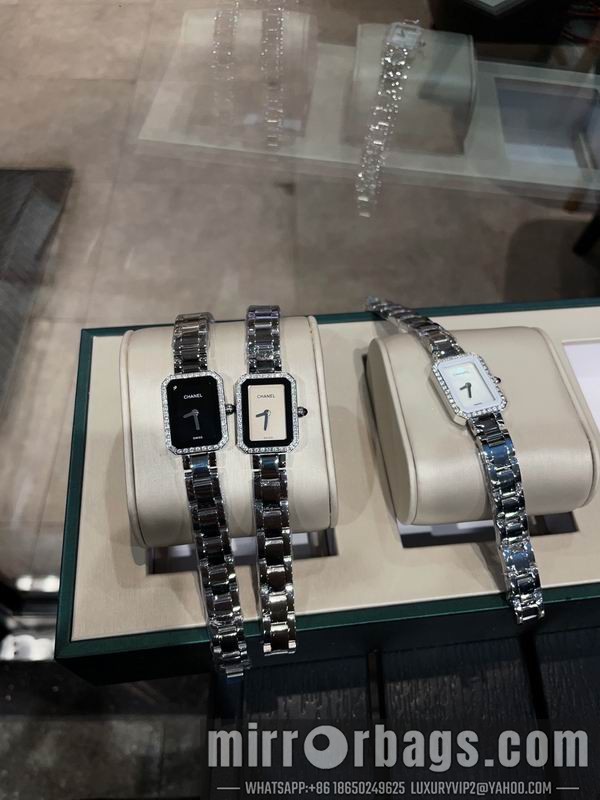 Replica Chanel 21X26mm 052317 Watch