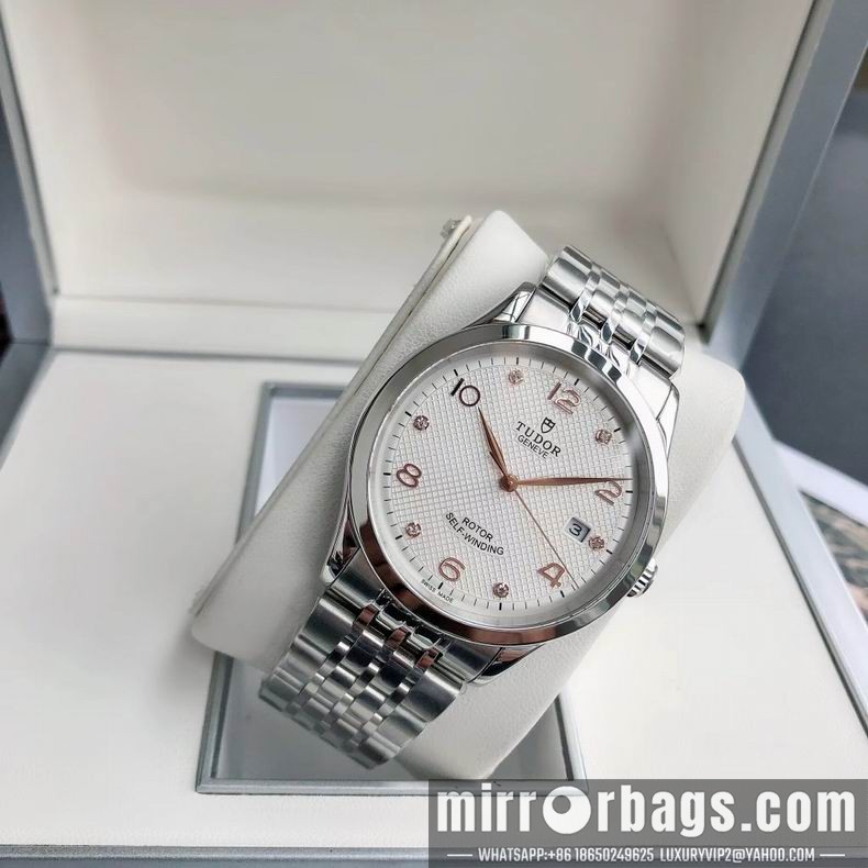 Replica Tudor men watch 110402 Watch