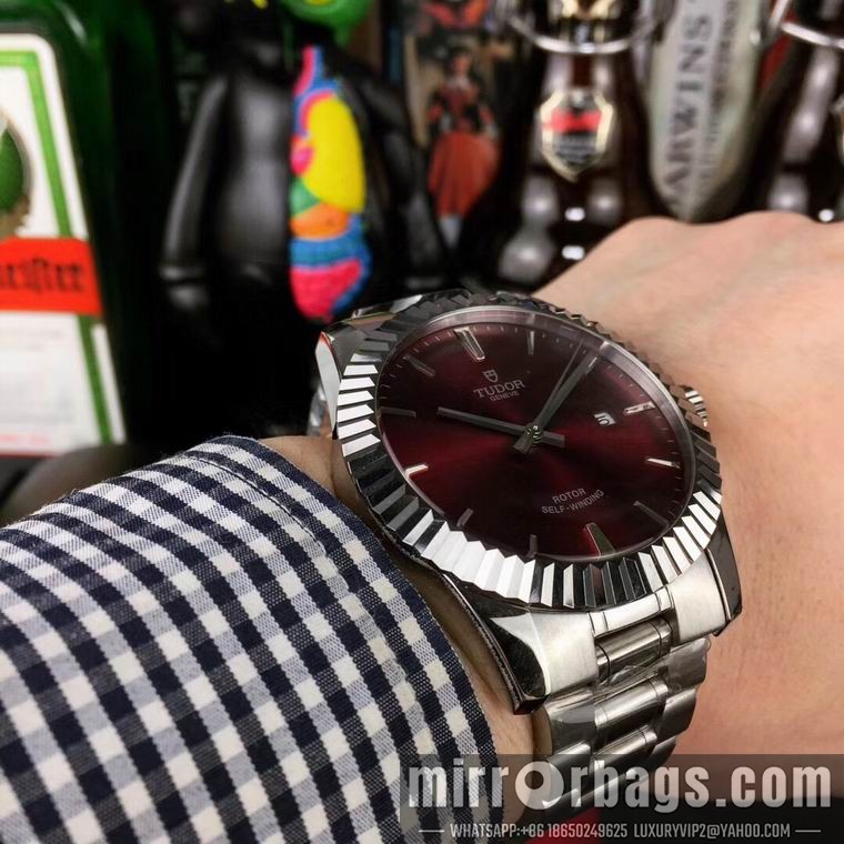 Replica Tudor men 40mm M03 Watch