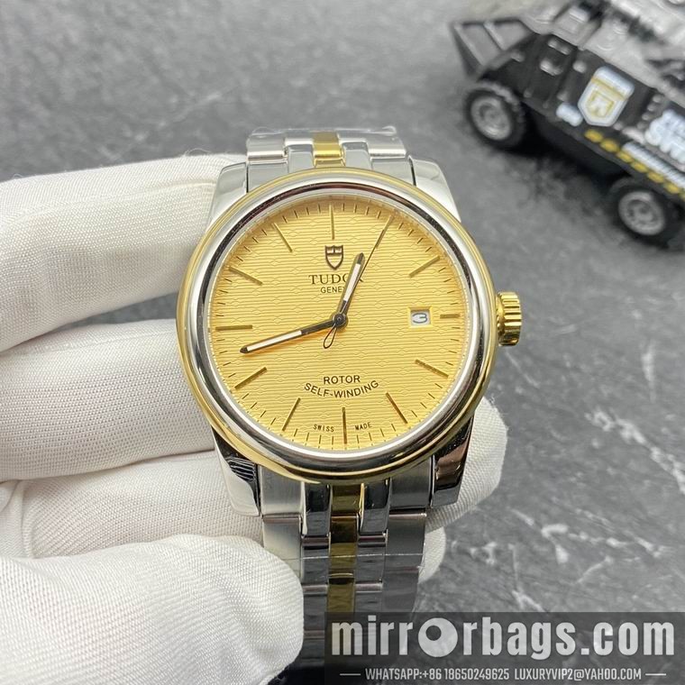 Replica Tudor men 40mm M08 Watch